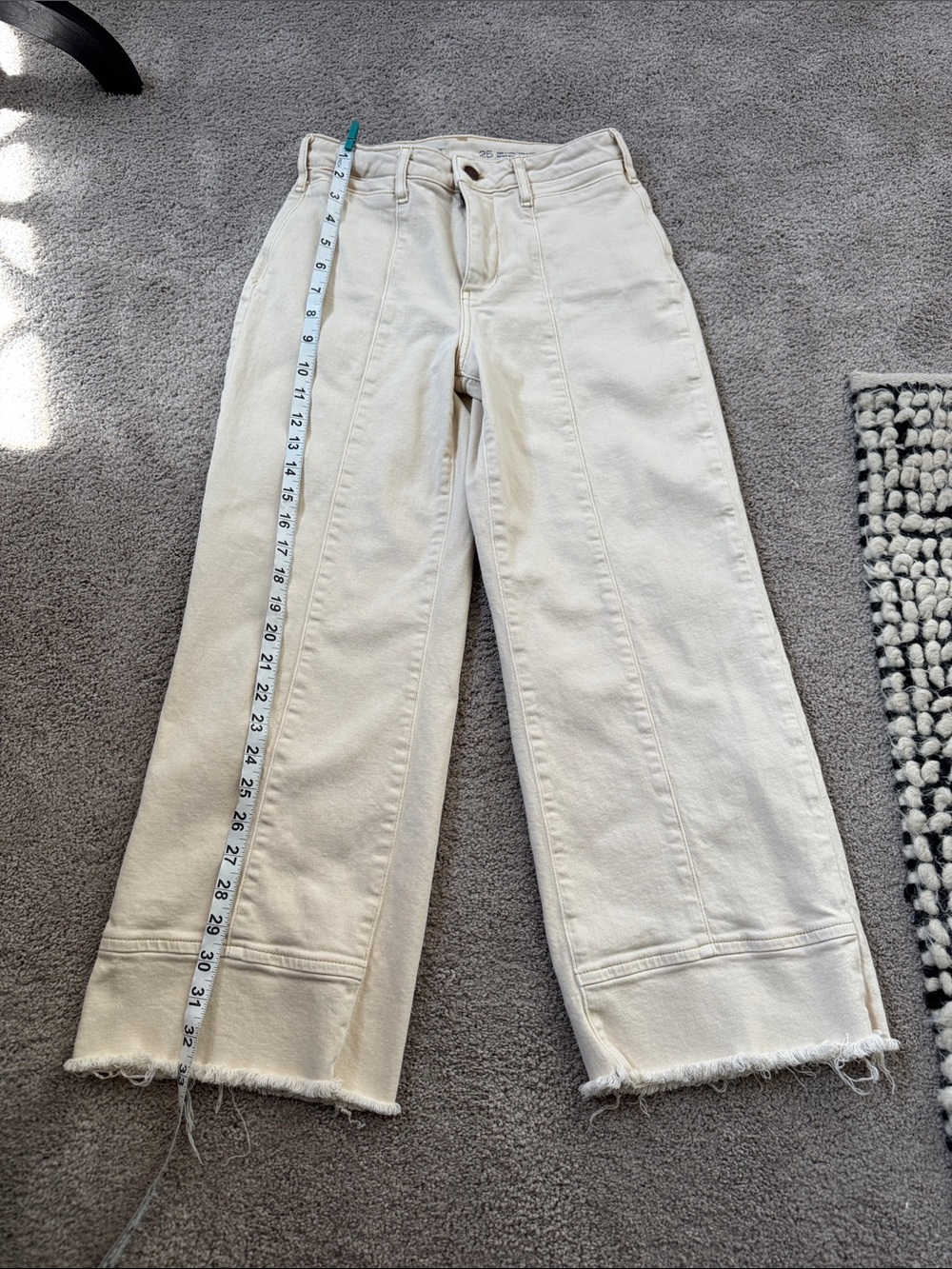 Pilcro Designed in Phila Women’s Cream Wide-Leg Jeans 25